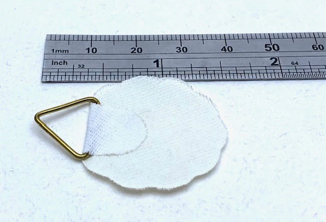 Blister de 10 attaches gommées 30mm – Image 2