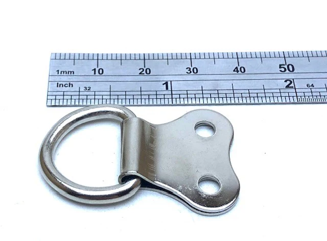 Blister de 2 attaches Étrier 10mm + 4 clous – Image 2