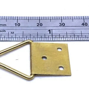 Blister 4 triangles de suspension 19mm + 12 clous